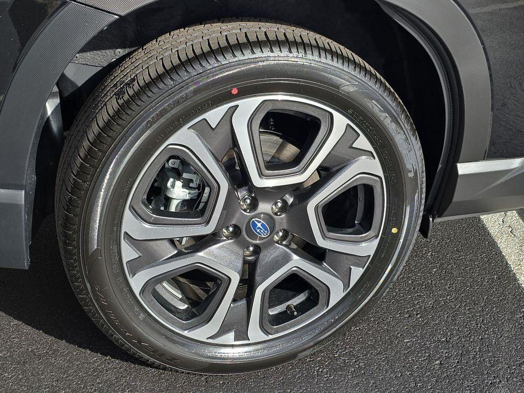 new 2025 Subaru Ascent car, priced at $50,504