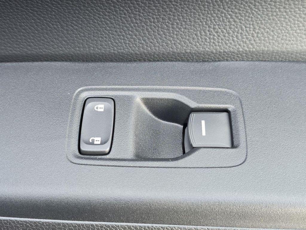 used 2023 Honda CR-V car, priced at $27,895