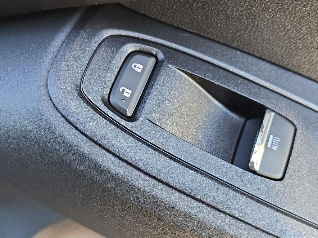 new 2026 Subaru Crosstrek Hybrid car, priced at $39,098