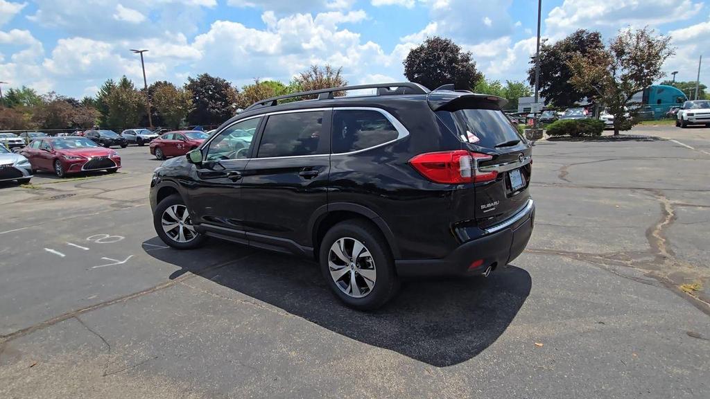 new 2025 Subaru Ascent car, priced at $42,275
