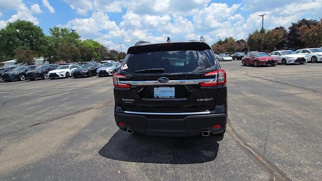 new 2025 Subaru Ascent car, priced at $42,275