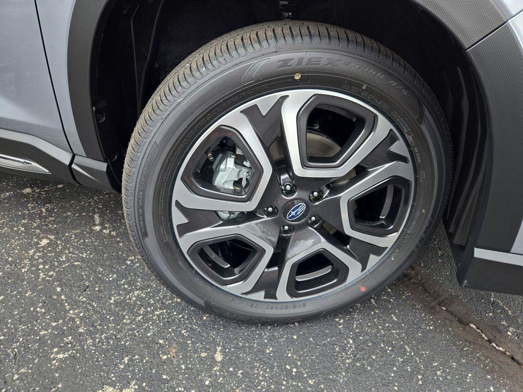 new 2025 Subaru Ascent car, priced at $50,329