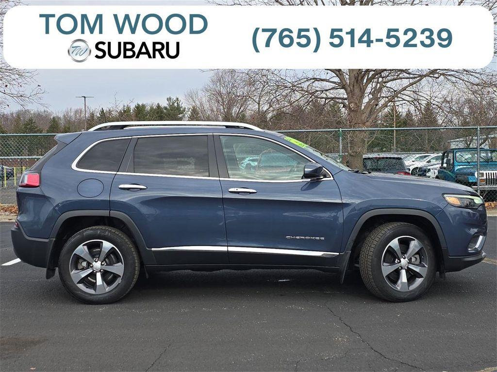 used 2019 Jeep Cherokee car, priced at $12,995