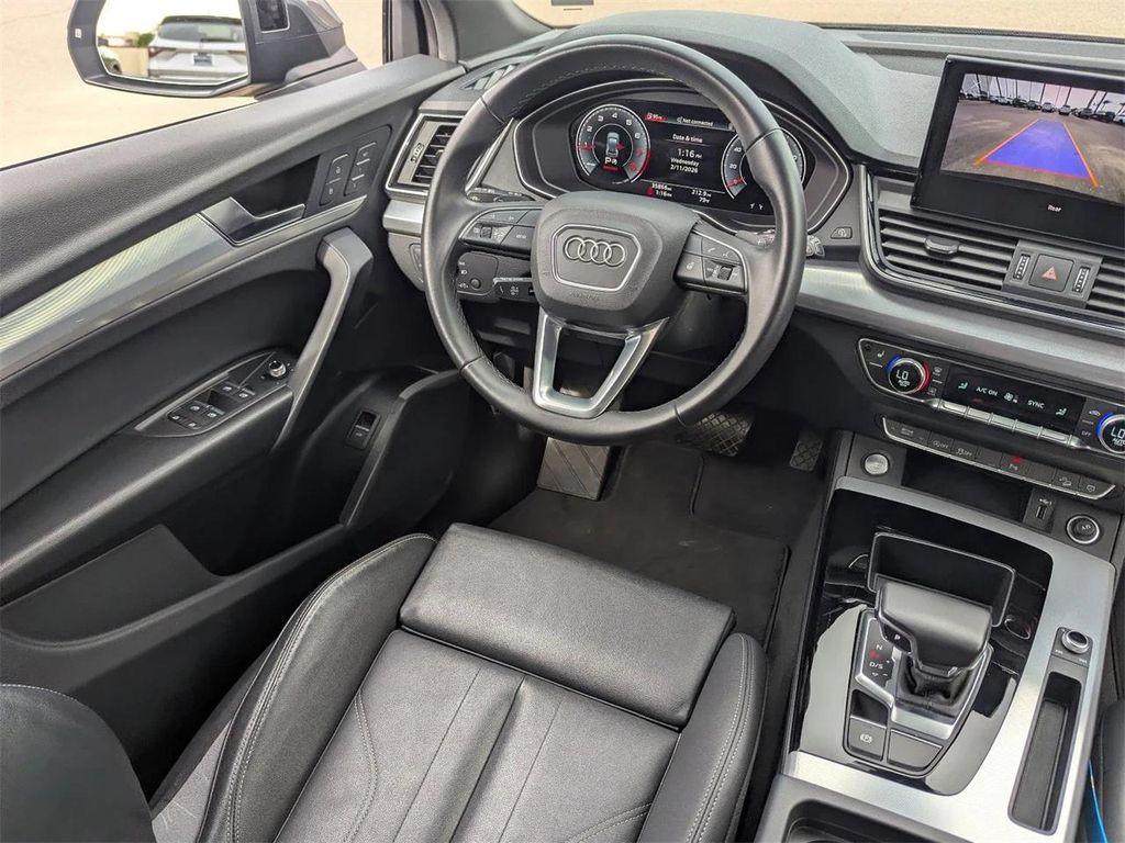 used 2025 Audi Q5 car, priced at $32,488