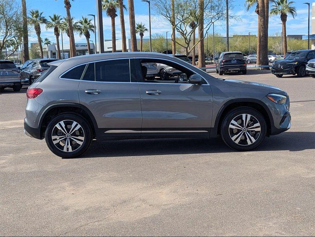 used 2025 Mercedes-Benz GLA 250 car, priced at $32,988
