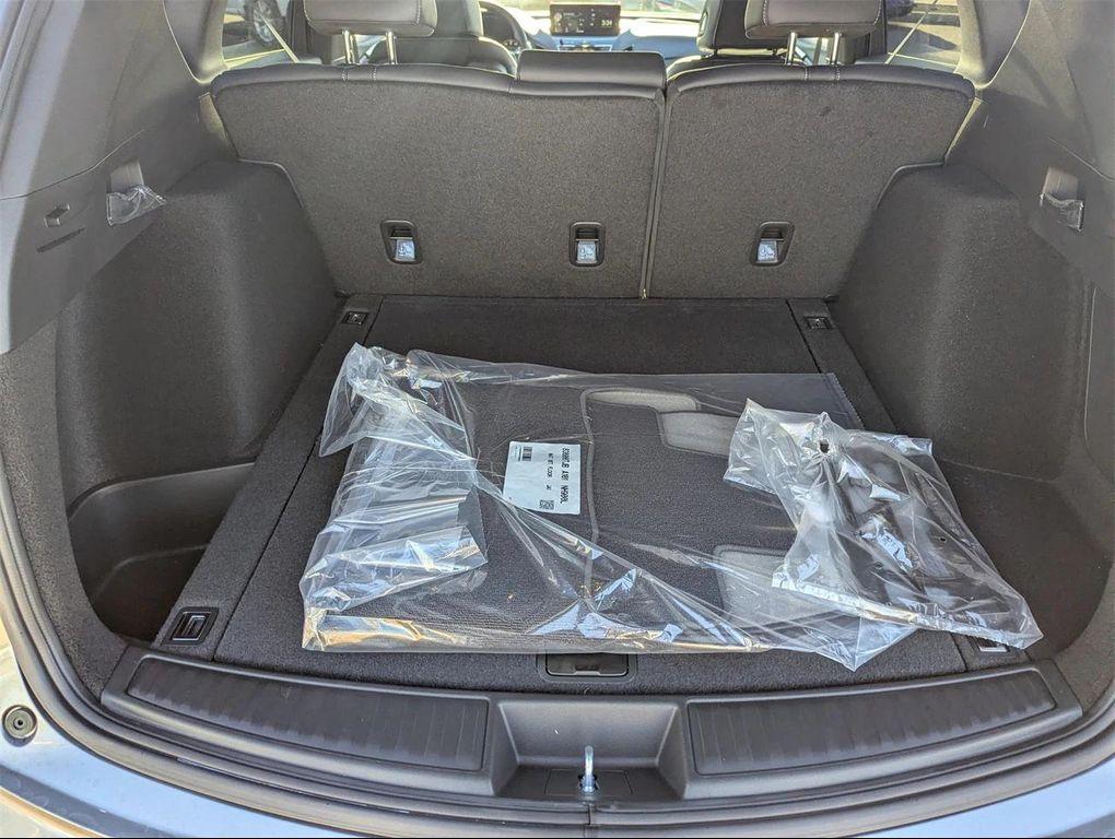 new 2026 Acura RDX car, priced at $47,050