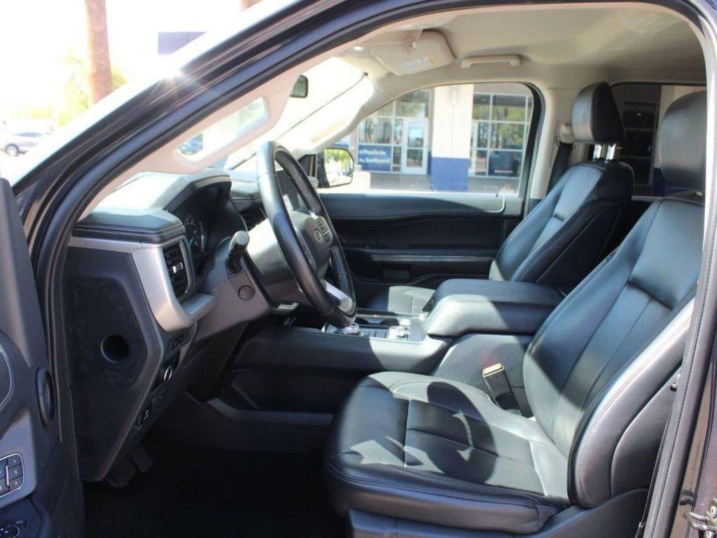 used 2024 Ford Expedition car, priced at $41,988