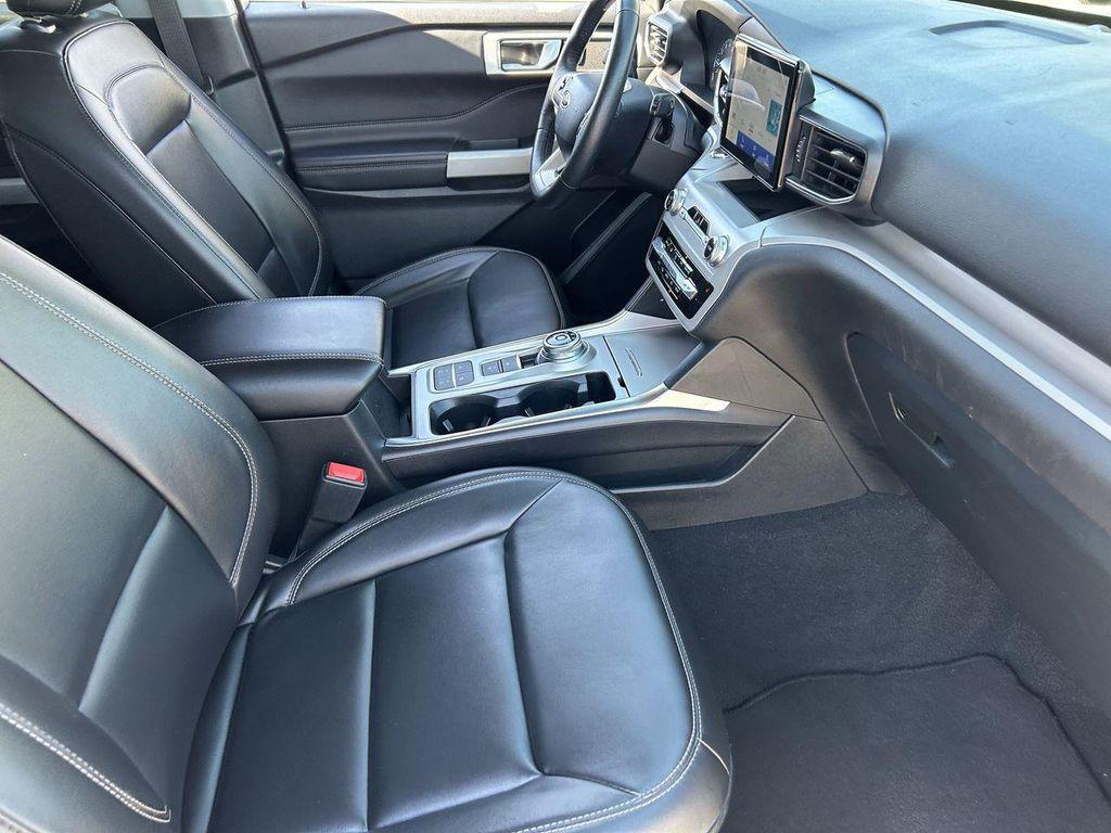 used 2024 Ford Explorer car, priced at $27,088