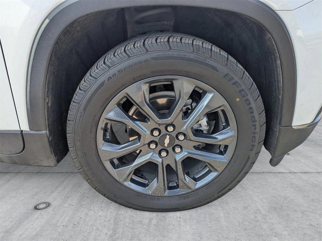 used 2021 Chevrolet Traverse car, priced at $20,988