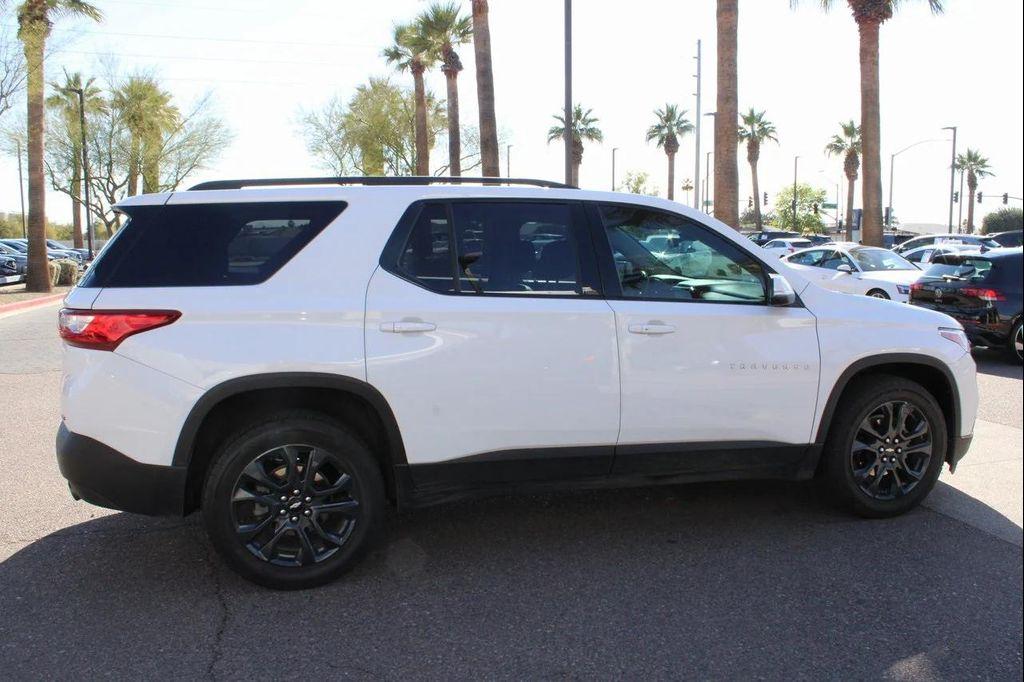 used 2021 Chevrolet Traverse car, priced at $21,488