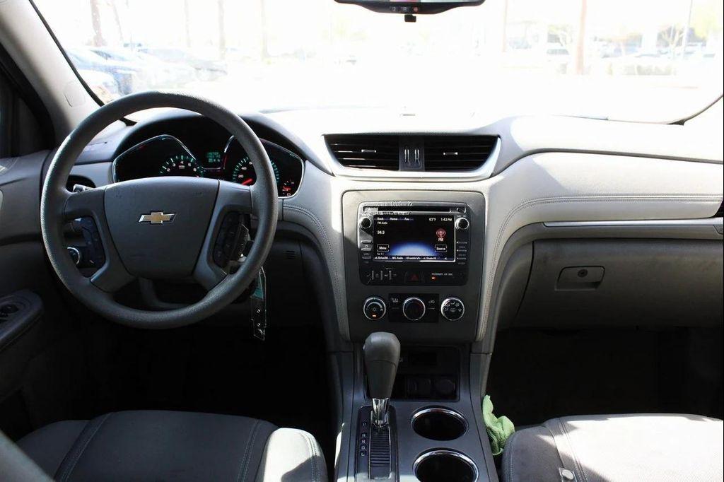 used 2017 Chevrolet Traverse car, priced at $9,988
