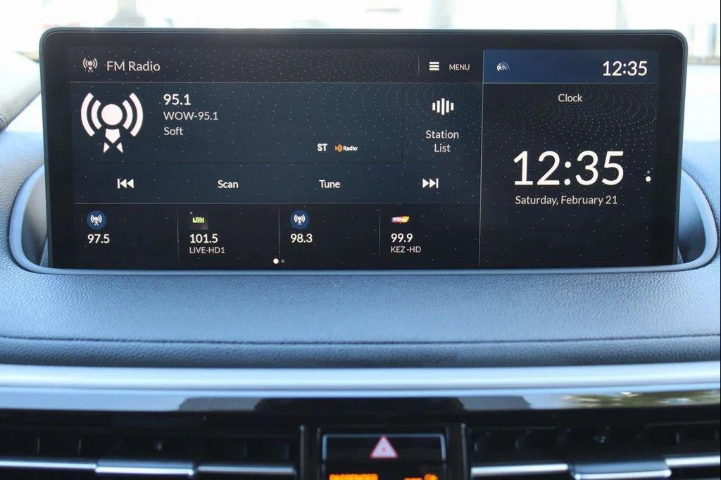 used 2023 Acura MDX car, priced at $38,988