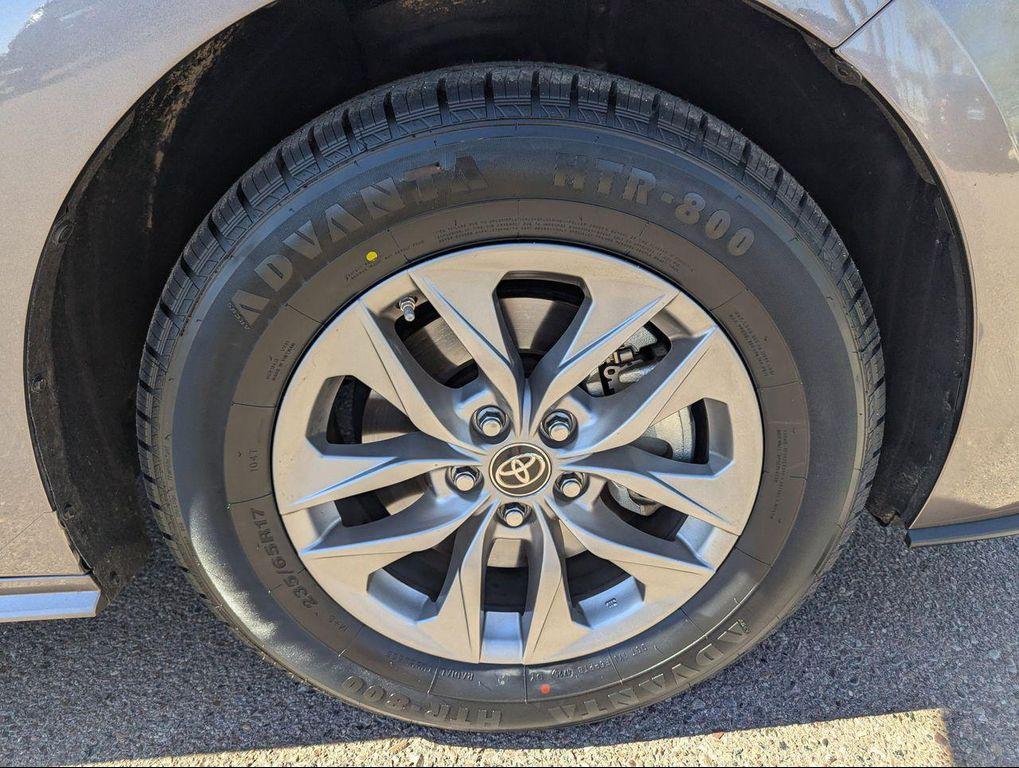 used 2024 Toyota Sienna car, priced at $39,488