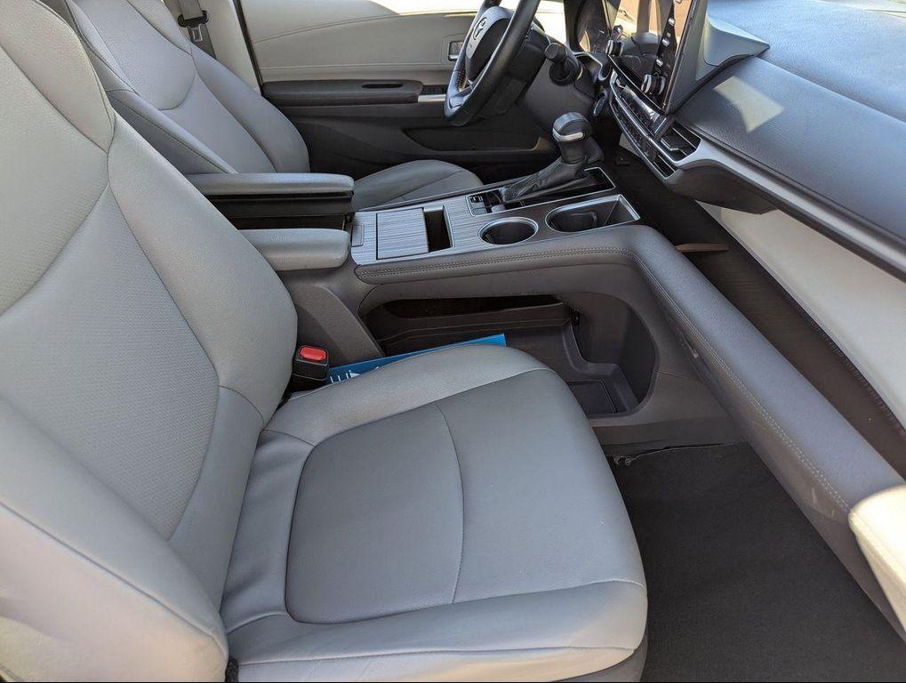 used 2024 Toyota Sienna car, priced at $39,488