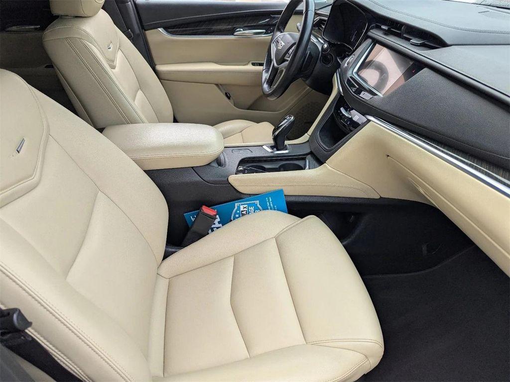 used 2018 Cadillac XT5 car, priced at $9,988