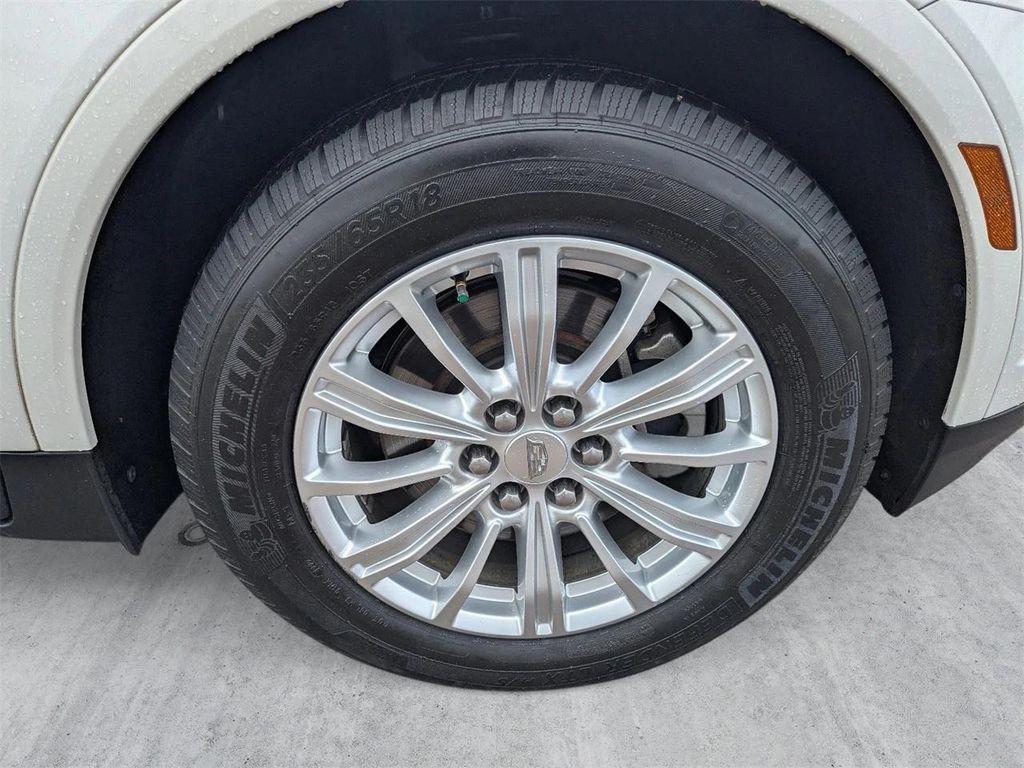 used 2018 Cadillac XT5 car, priced at $9,988