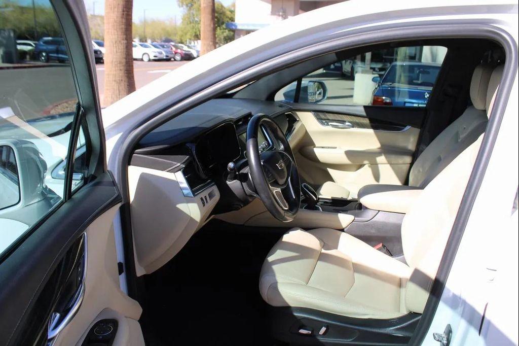 used 2018 Cadillac XT5 car, priced at $11,988