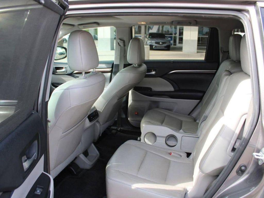 used 2016 Toyota Highlander car, priced at $21,988