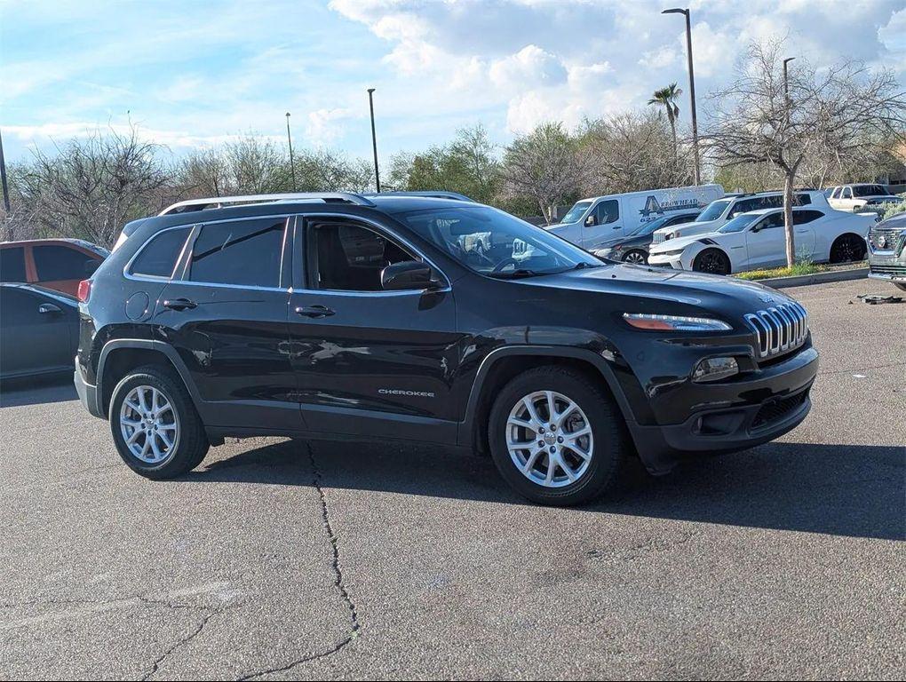 used 2016 Jeep Cherokee car, priced at $8,488
