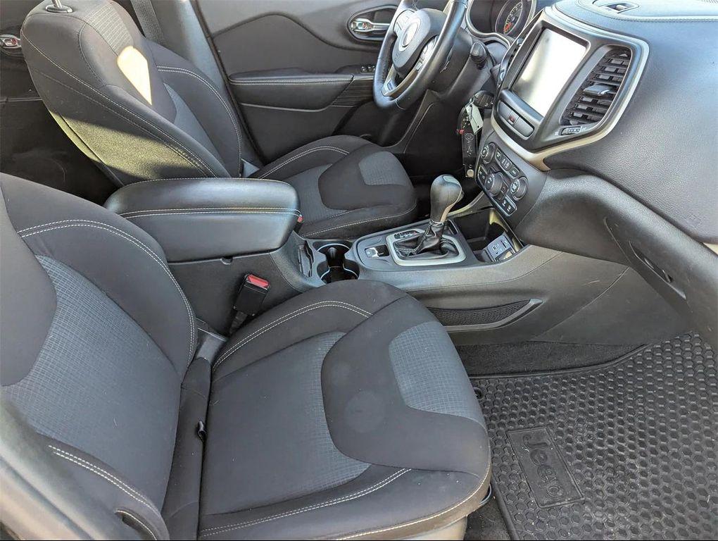 used 2016 Jeep Cherokee car, priced at $8,488