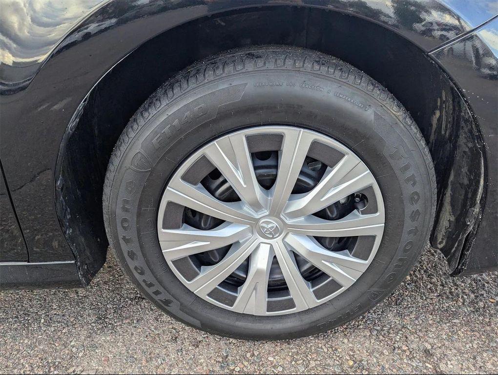 used 2024 Toyota Camry Hybrid car, priced at $23,988