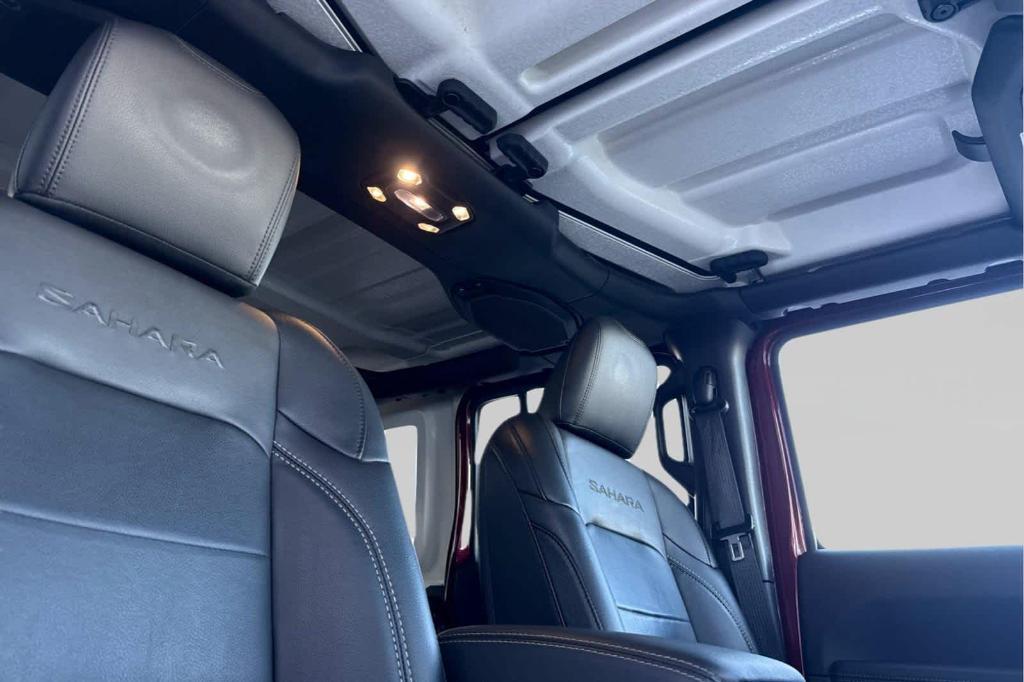 used 2021 Jeep Wrangler Unlimited car, priced at $33,697