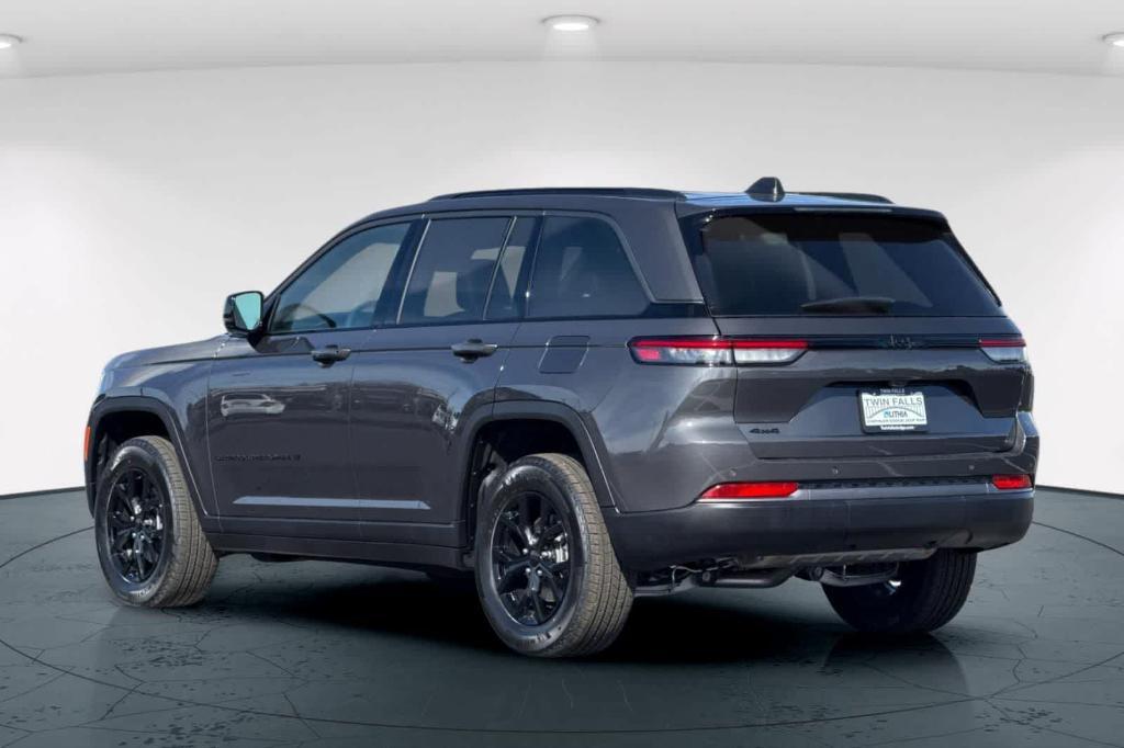 new 2026 Jeep Grand Cherokee car, priced at $45,497