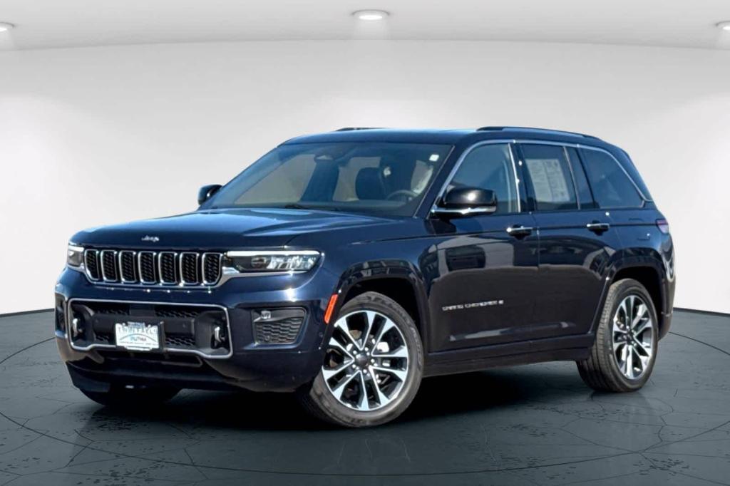 used 2023 Jeep Grand Cherokee car, priced at $34,997