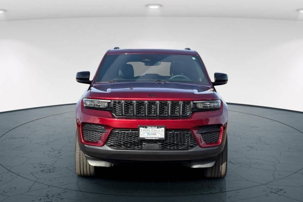 used 2023 Jeep Grand Cherokee car, priced at $31,497
