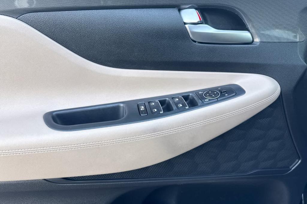 used 2023 Hyundai Santa Fe car, priced at $24,977