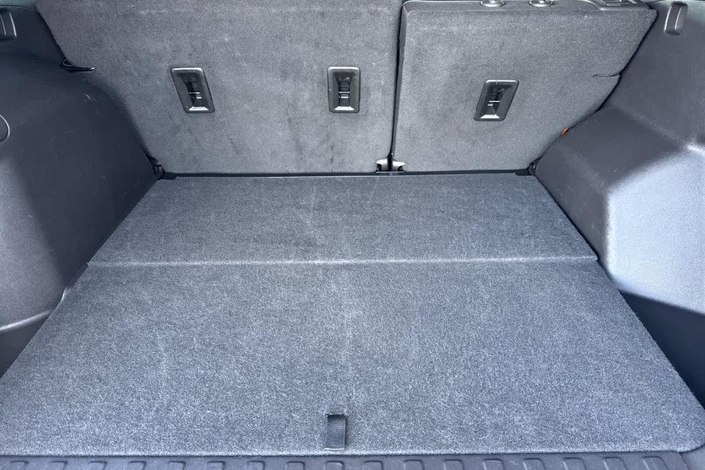 used 2024 Chevrolet Equinox car, priced at $22,997