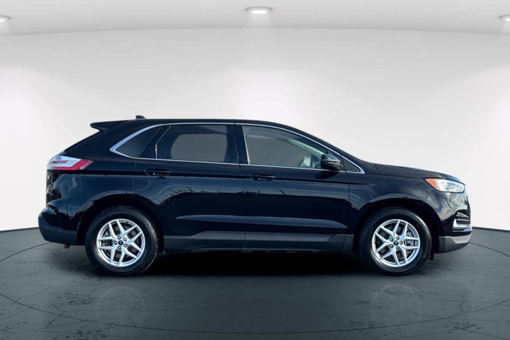 used 2022 Ford Edge car, priced at $18,997