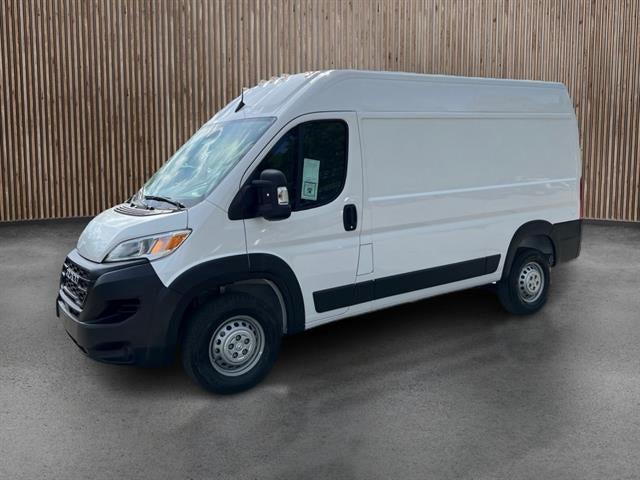 new 2025 Ram ProMaster 2500 car, priced at $47,682