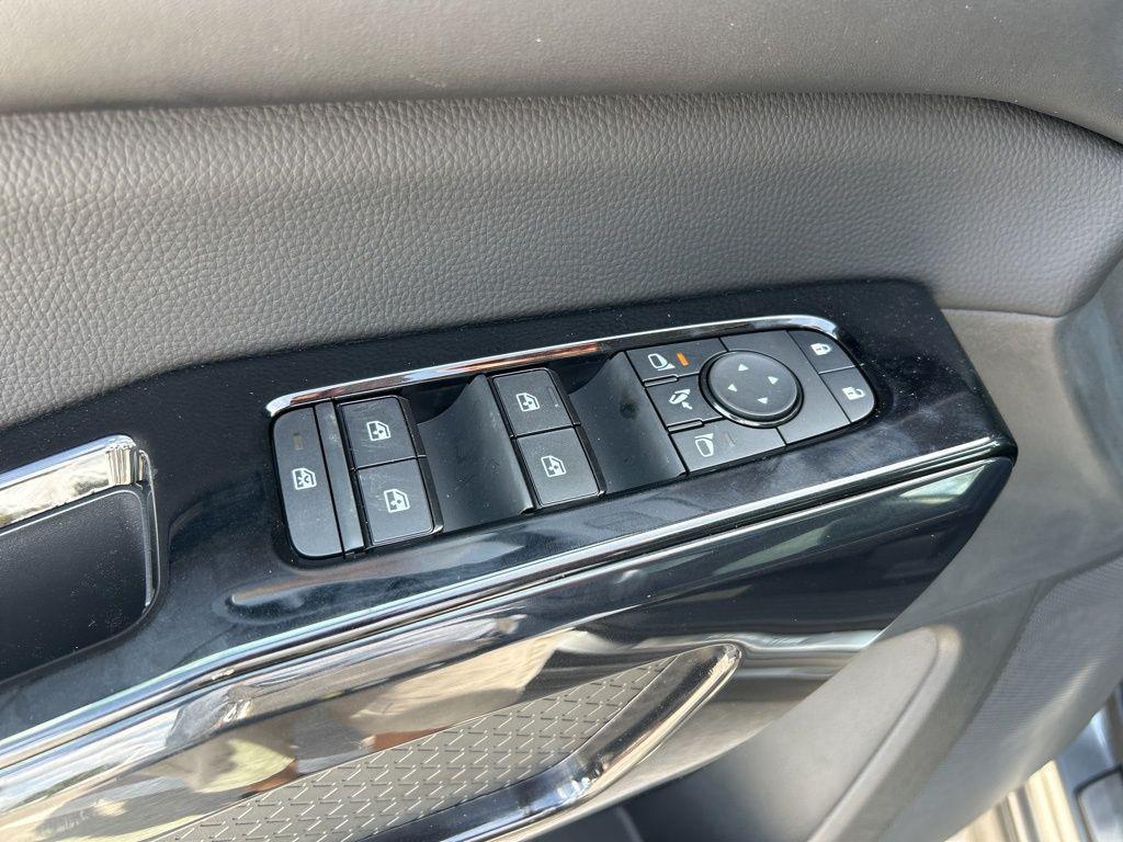 new 2026 Nissan Pathfinder car, priced at $47,080