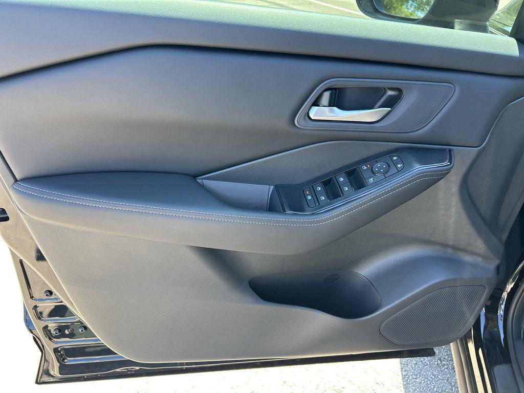 new 2026 Nissan Rogue car, priced at $27,740