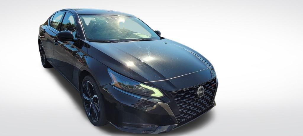 used 2023 Nissan Altima car, priced at $20,998