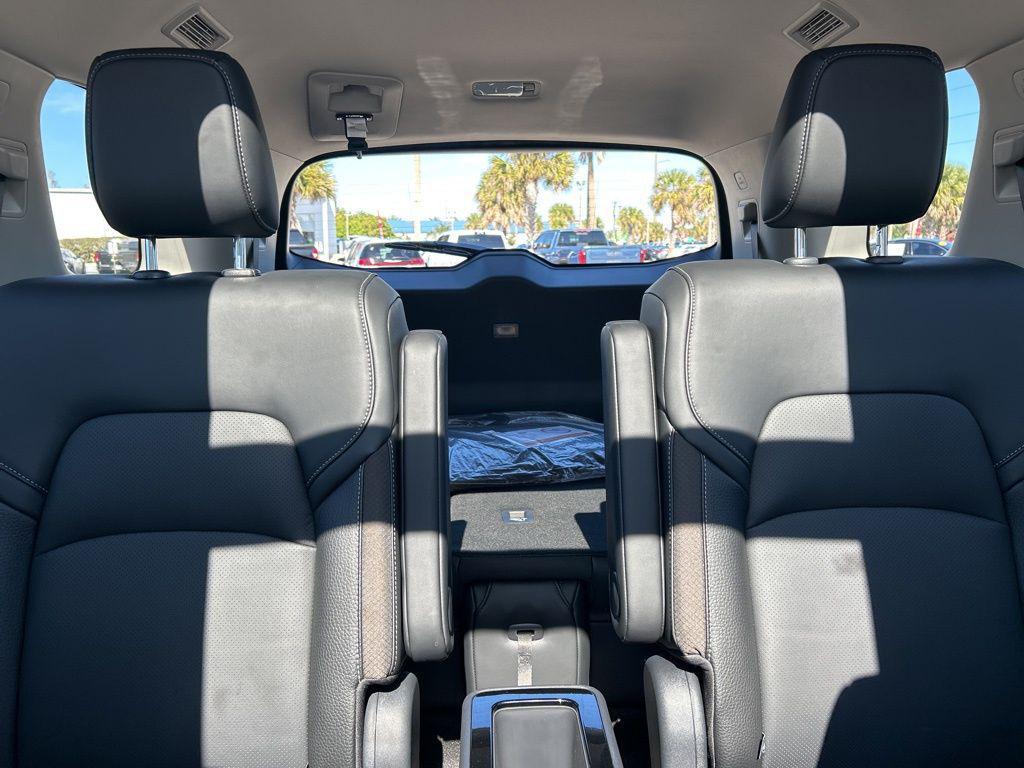 new 2026 Nissan Pathfinder car, priced at $43,990