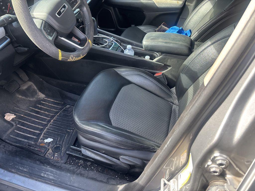 used 2022 Jeep Compass car, priced at $15,498