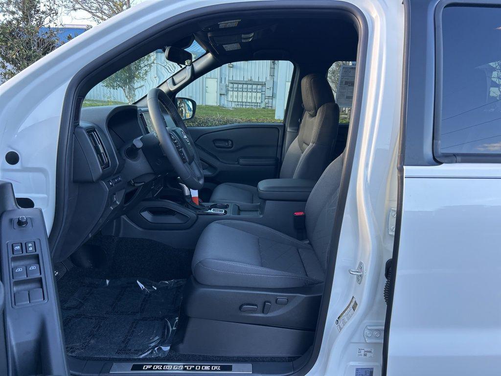 new 2026 Nissan Frontier car, priced at $39,687