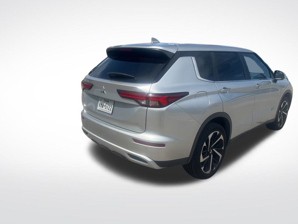 used 2024 Mitsubishi Outlander car, priced at $23,998