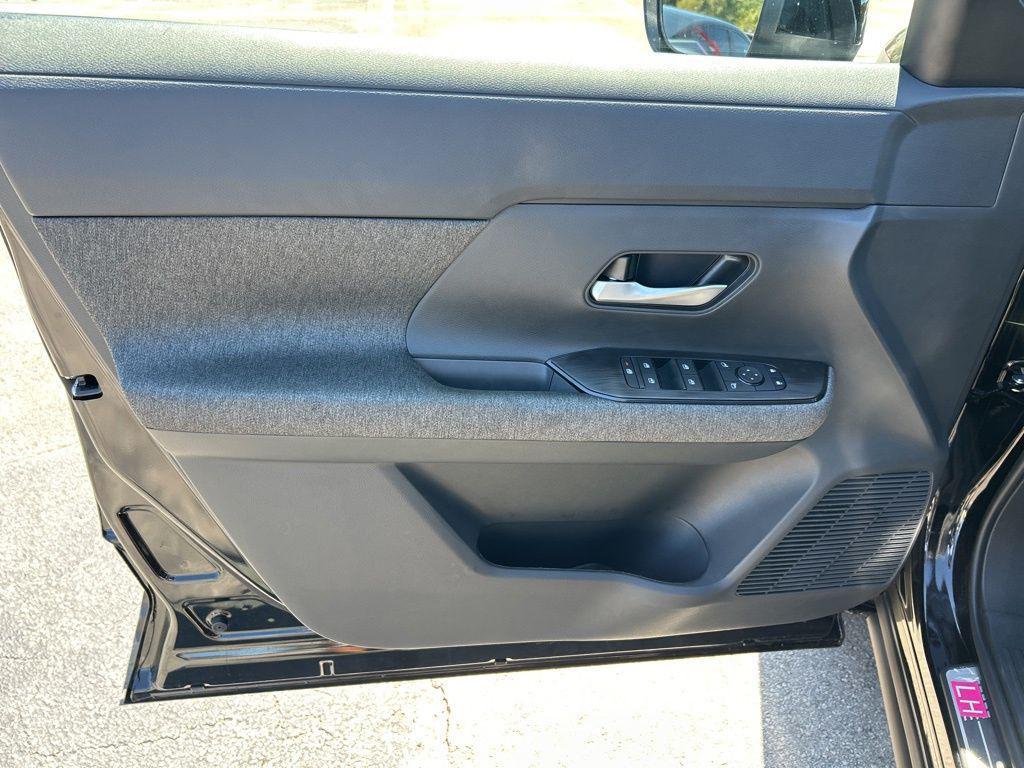 new 2026 Nissan Kicks car, priced at $24,477