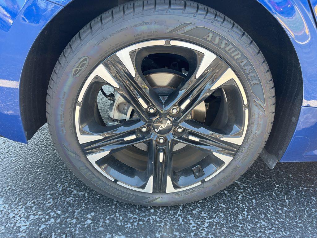 used 2023 Kia K5 car, priced at $21,369