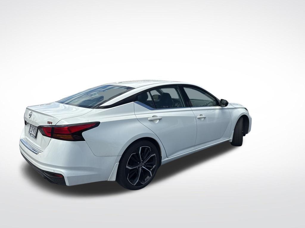 used 2023 Nissan Altima car, priced at $22,727