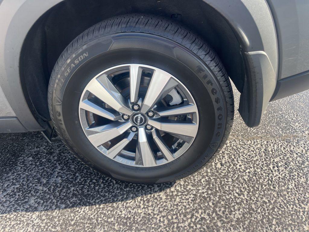 used 2024 Nissan Pathfinder car, priced at $36,598
