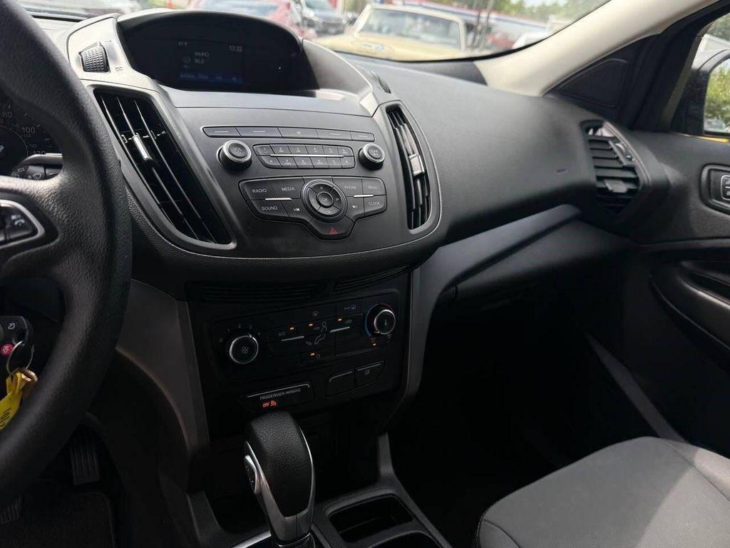 2019 Ingot Silver Metallic Ford Escape
