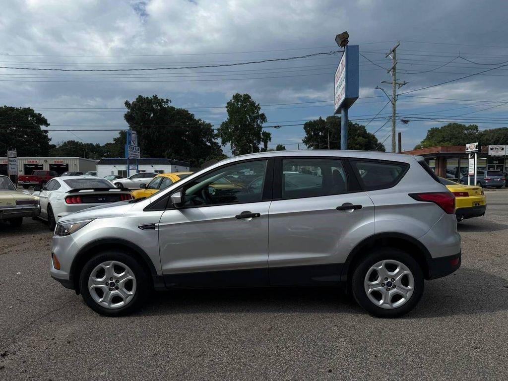 2019 Ingot Silver Metallic Ford Escape