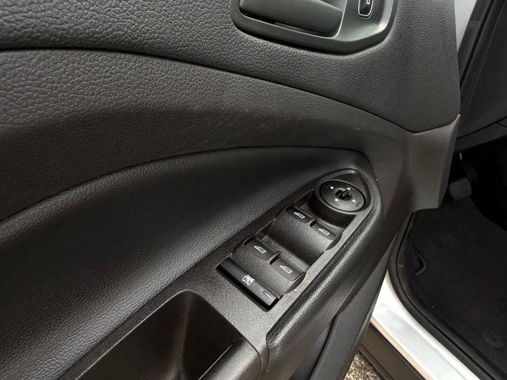 2019 Ingot Silver Metallic Ford Escape