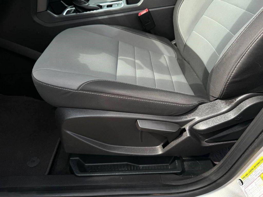 2019 Ingot Silver Metallic Ford Escape