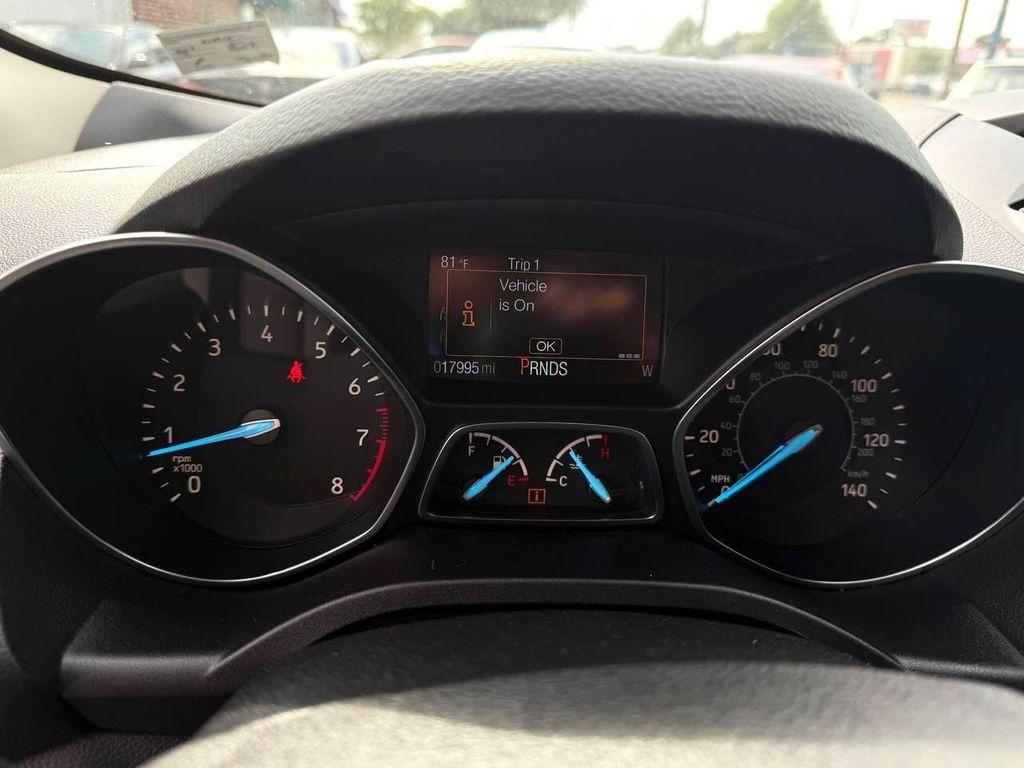 2019 Ingot Silver Metallic Ford Escape