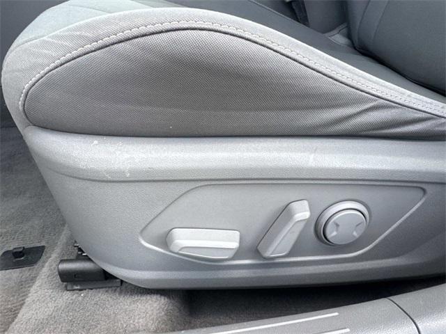 used 2021 Hyundai Elantra car, priced at $15,592